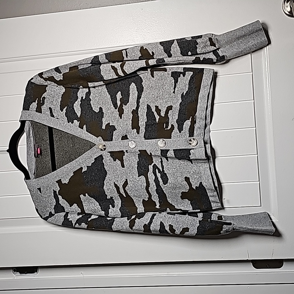 Vince Camuto sm camo cardigan